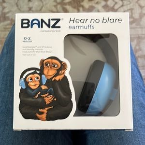 Banz Earmuffs BRAND NEW in box 0-2 years